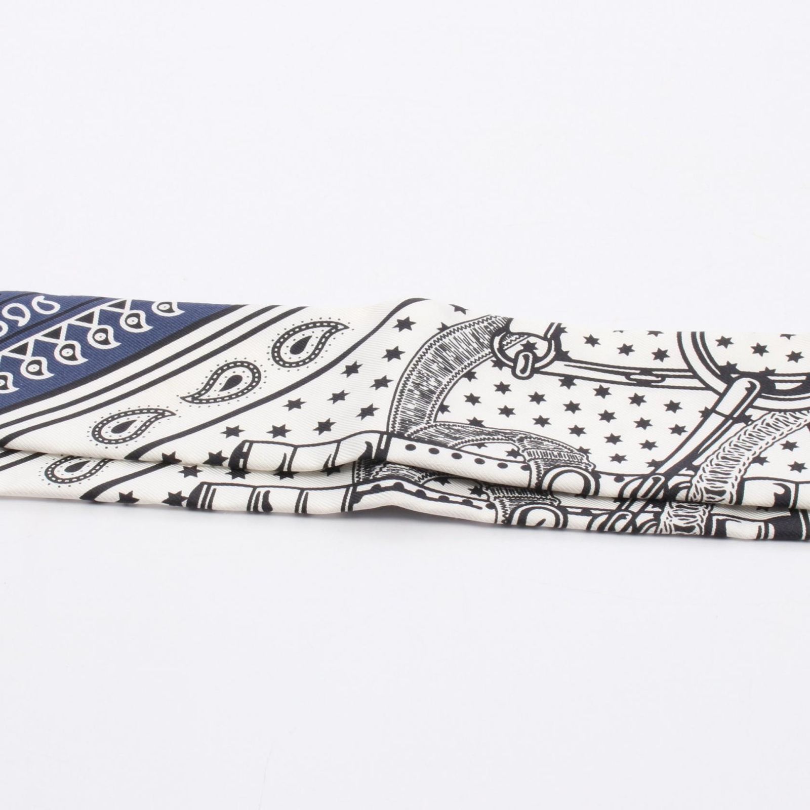 ✨️極美品✨️ エルメス ツイリー Eperon d'Or Bandana 紺 Eperon d'Or Bandana Twilly | Hermès Mainland China