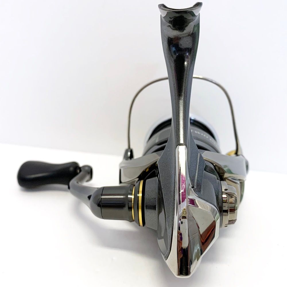 加古川店 SHIMANO | シマノ リール 24ツインパワー 2500S スピニングリール 86