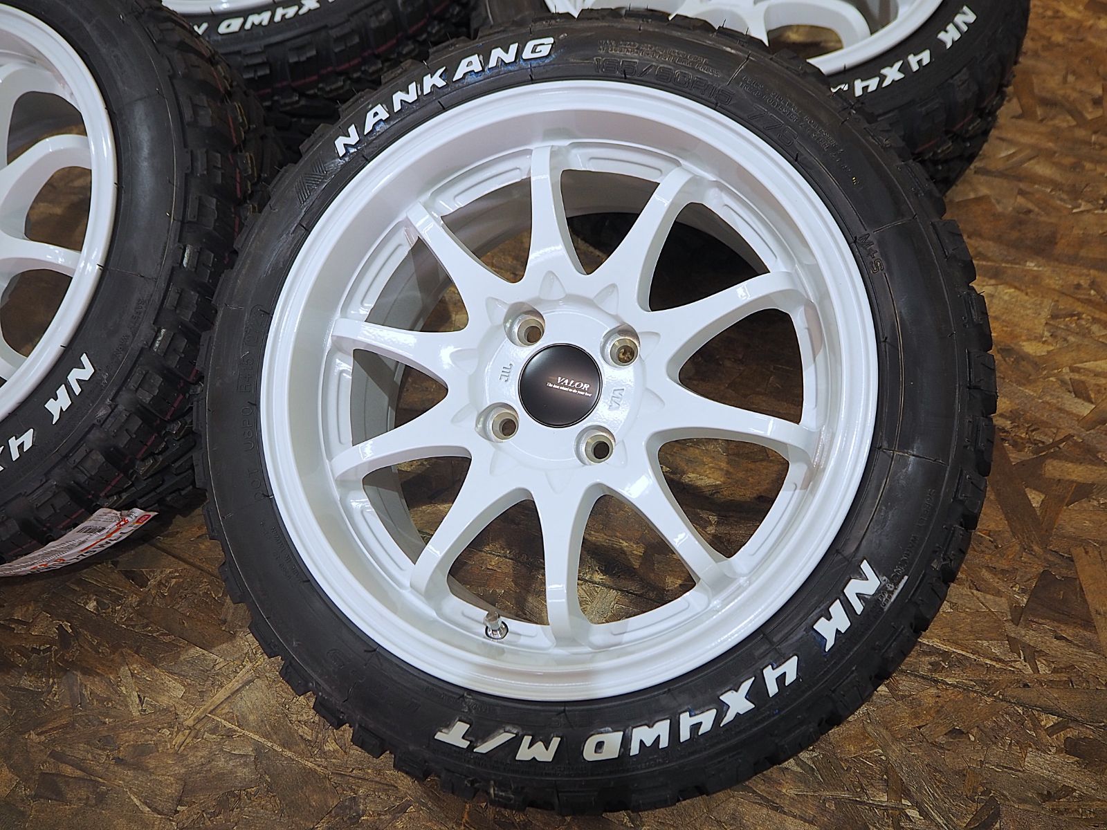 ☆ホワイトレター☆165/60R15 7J+30 4H100 人気 10本スポーク 深
