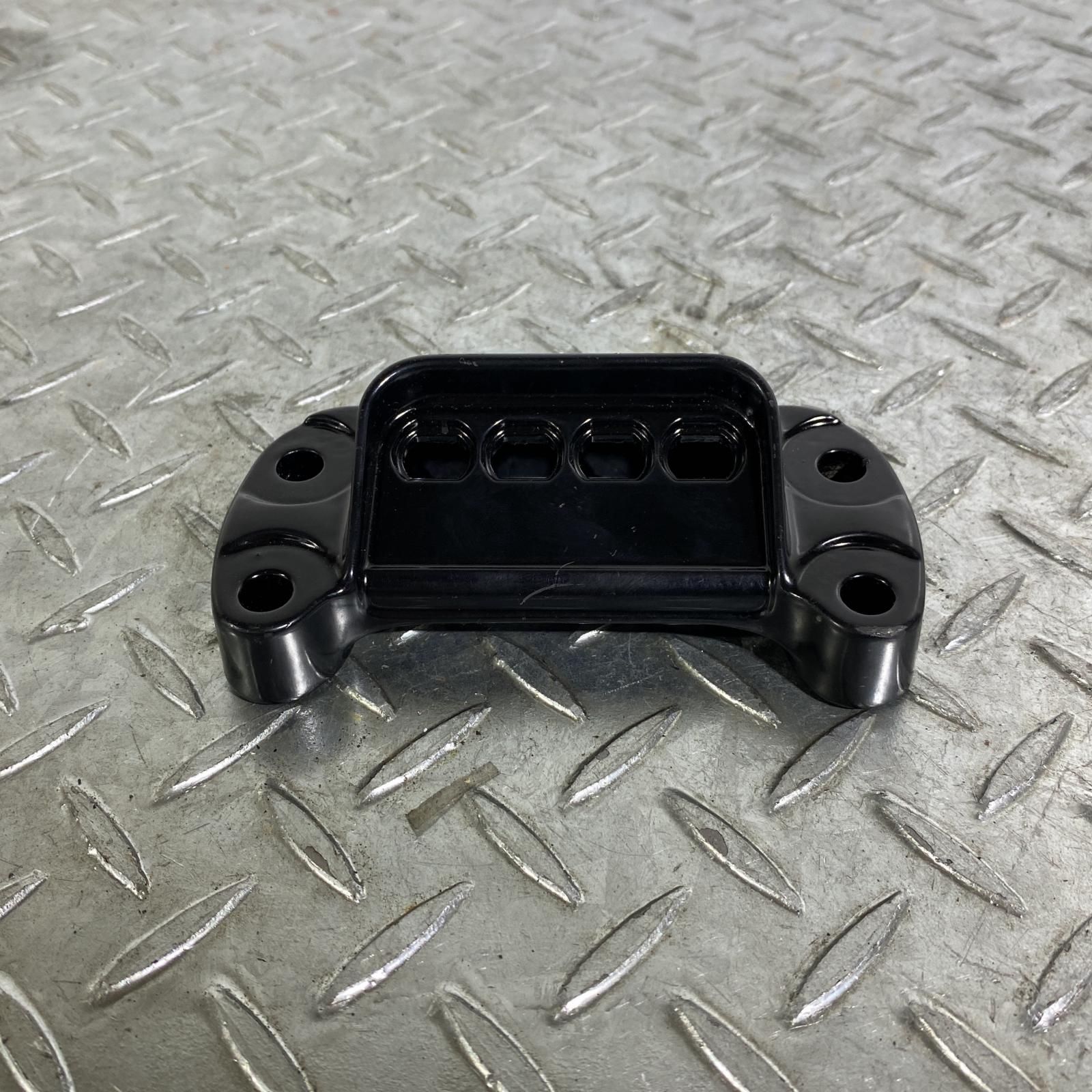 CB750FOUR ハンドルクランプ
