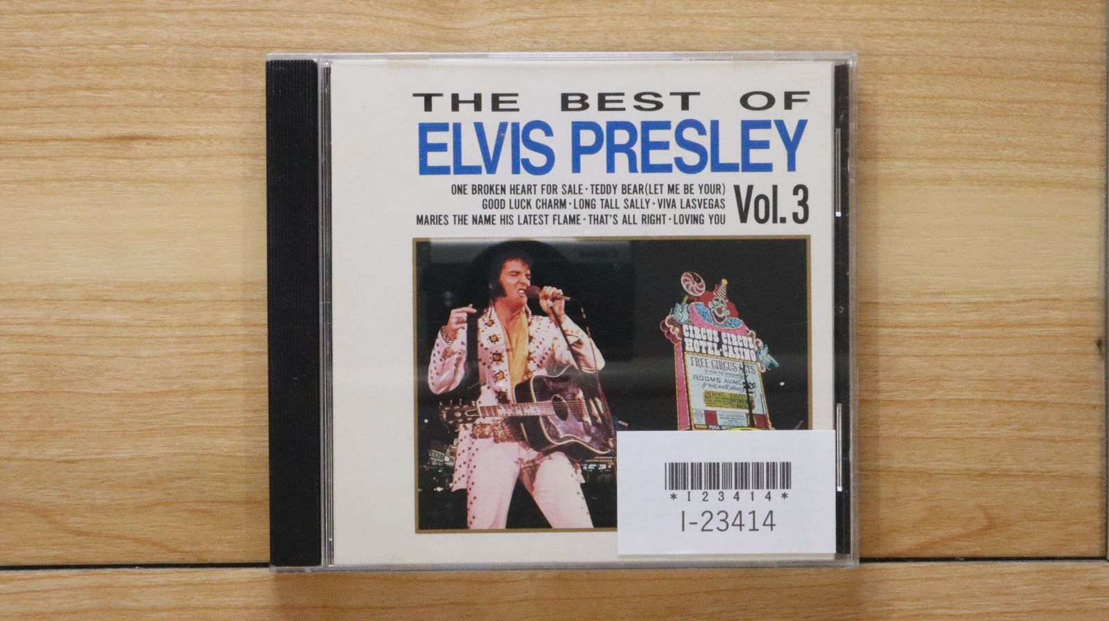 5836Elvis Presley エルビスプレスリー CD DVD まとめ売り エルヴィス・プレスリー/ライブほかElvis Presley DVD3点セット