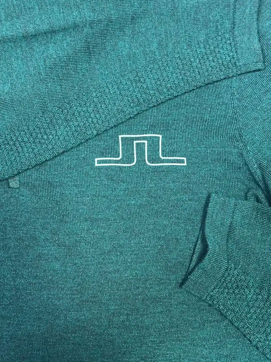 ハーフネック 長袖Tシャツ