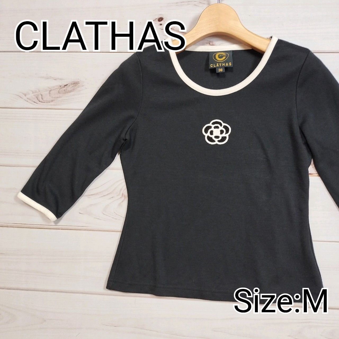 美品】CLATHAS クレイサス Tシャツ 7分袖 レディース ブラック 丸首