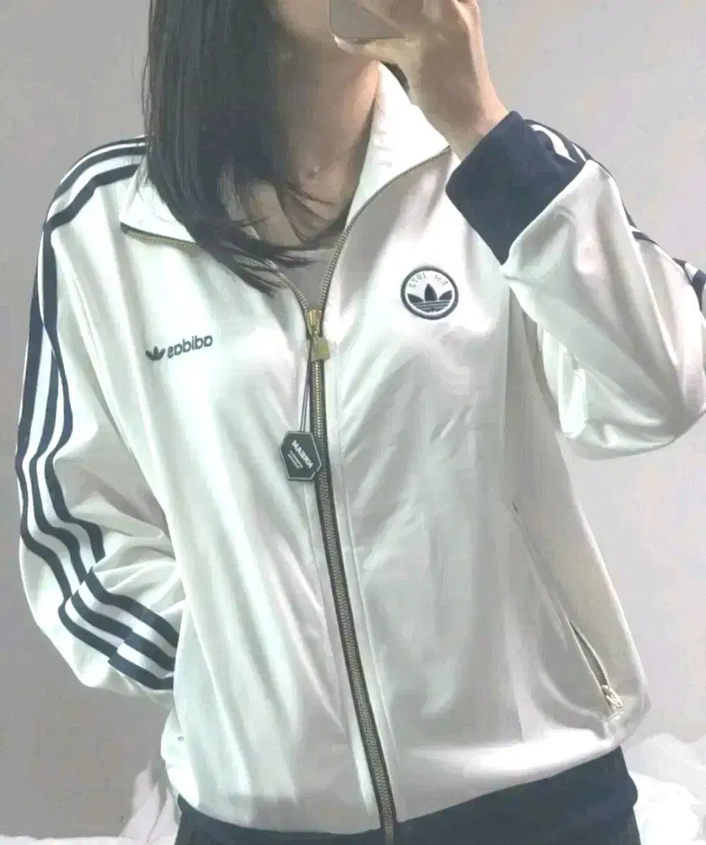 adidas アディダス ジャージ バッジ トラックトップス