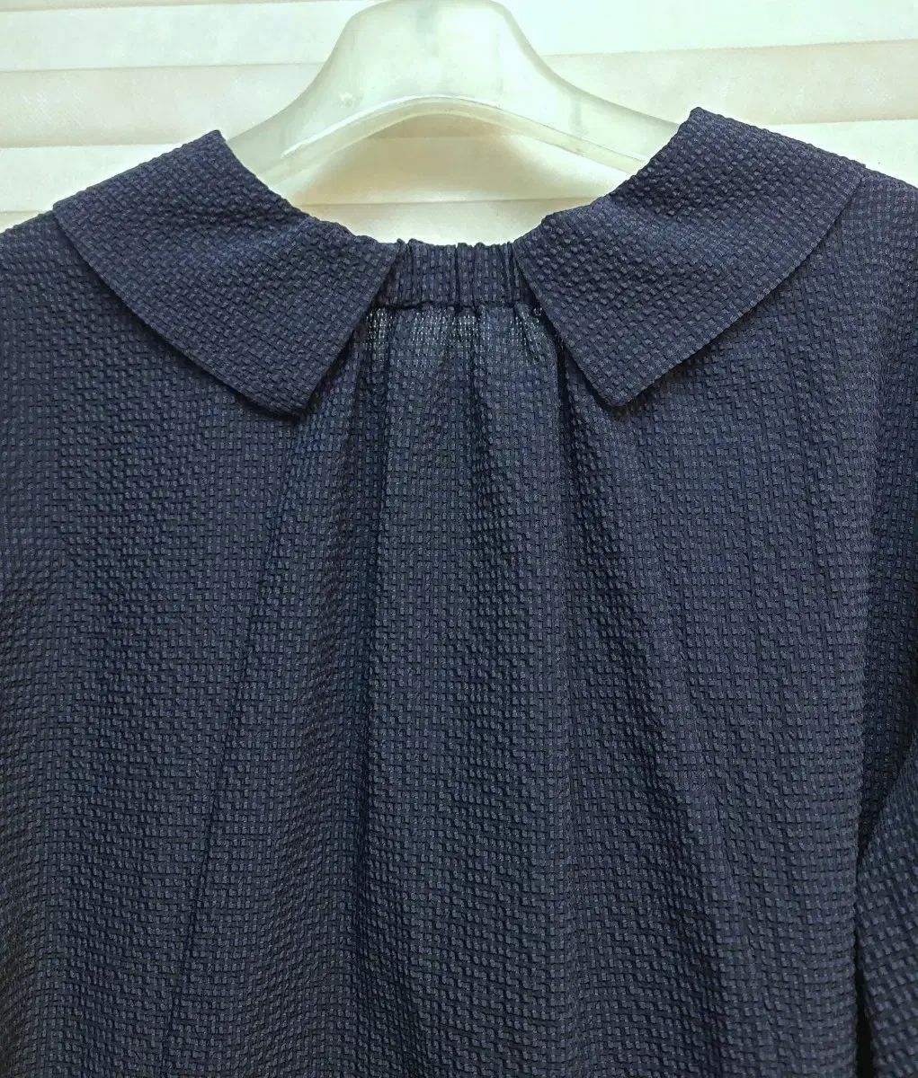 素材 シャツブラウス