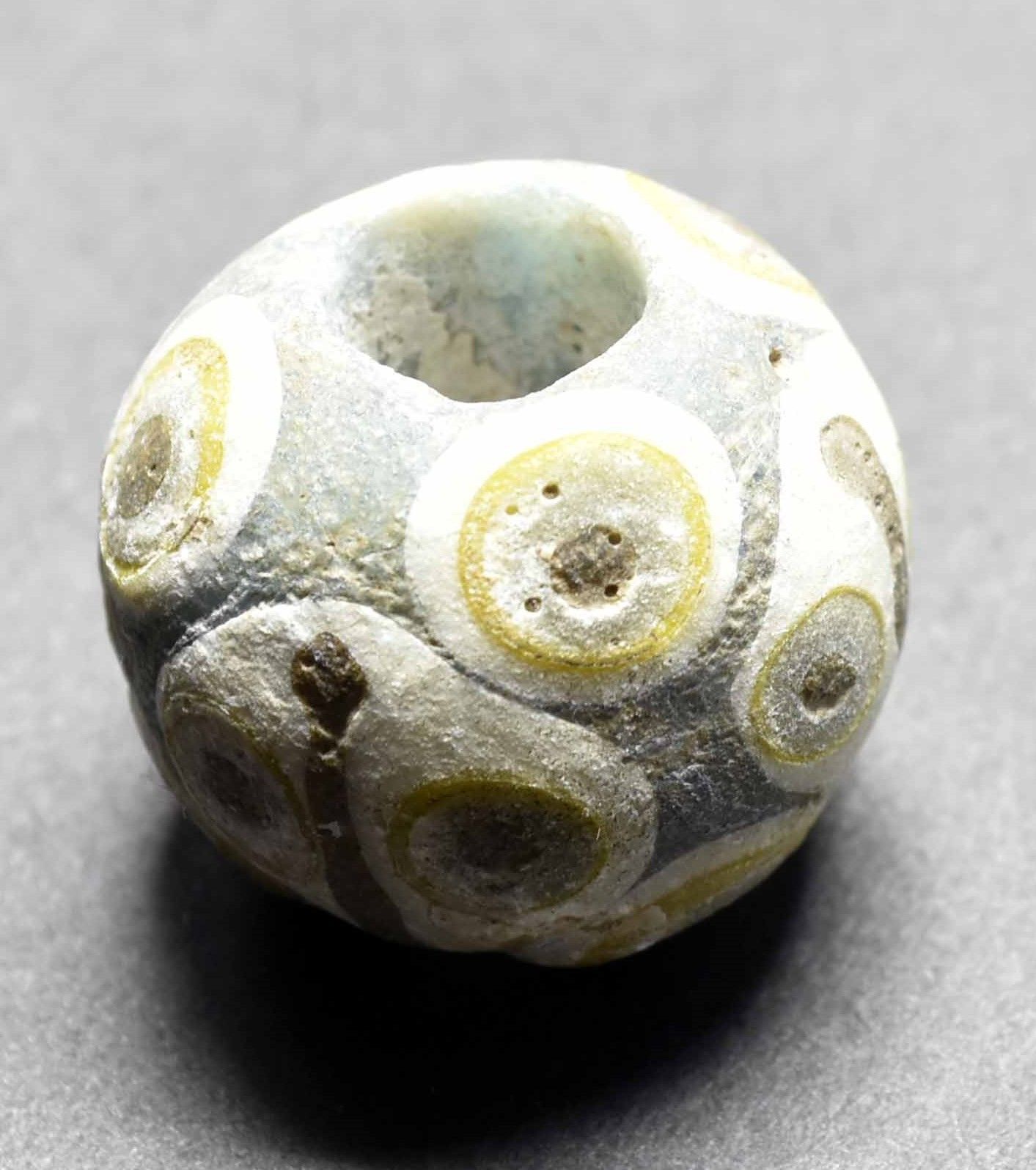 中国とんぼ玉 中国トンボ玉】 戦国期 紺色重ね貼眼玉 （美品） | 出土品その他