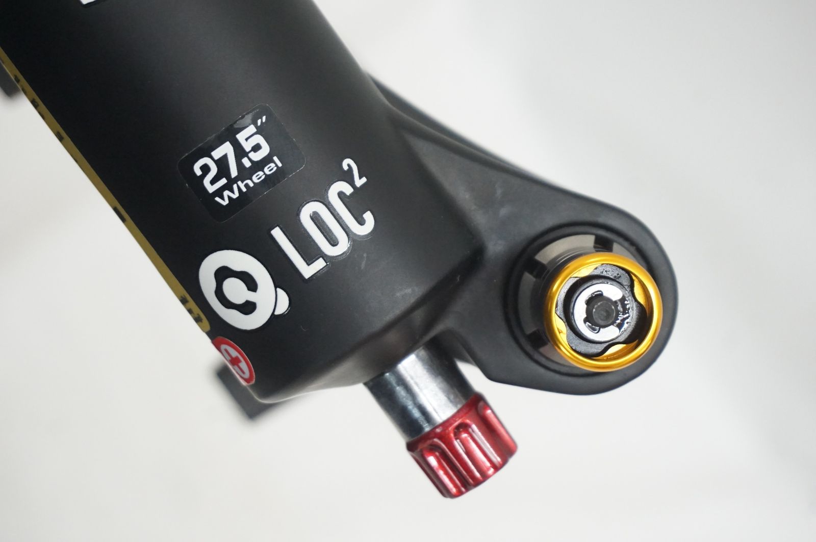 SR SUNTOUR 「エスアールサンツアー」 RAIDON-XC-DS-RL-R 27.5