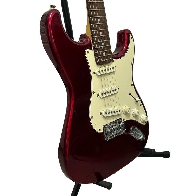 SELDER エレキギター　レッド　稼働品 SELDER セルダー エレキギター レッド ストラトタイプ 本体のみ