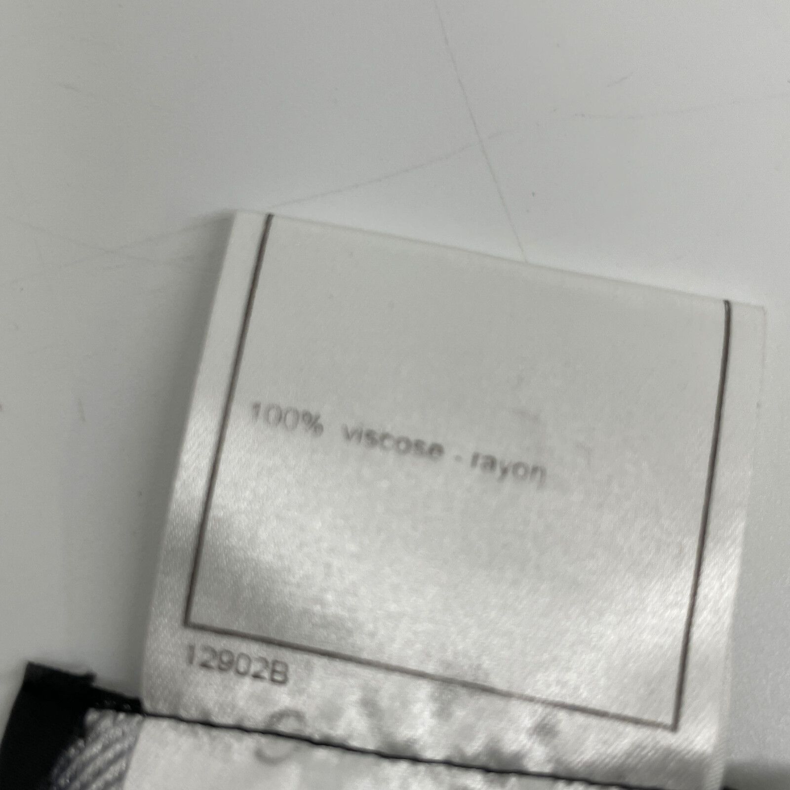 CHANEL シャネル P19050V09106 02P バックココマークボタン トップス  