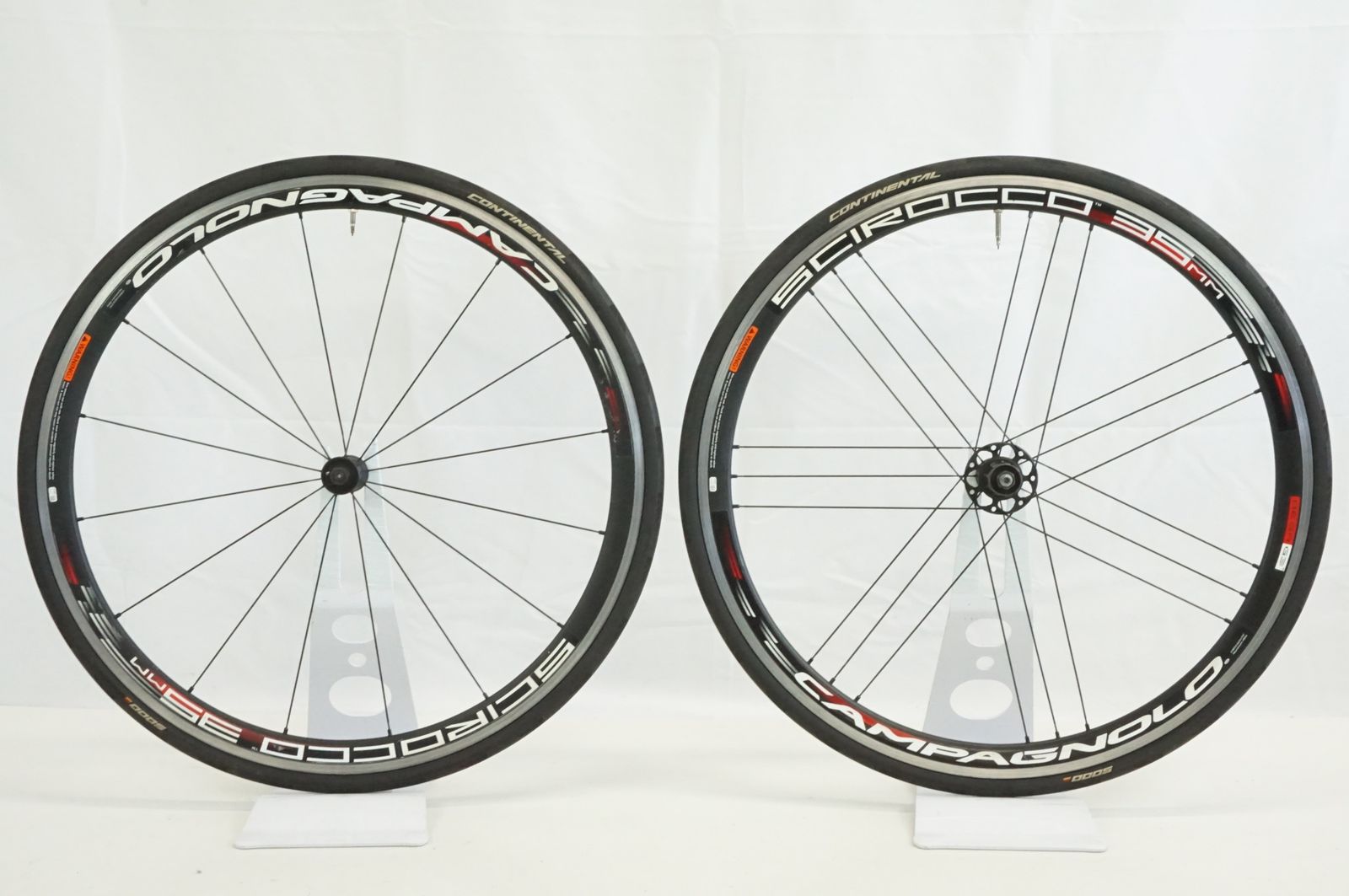 カンパニョーロ シロッコ35 シマノ11s タイヤほぼ新品 カンパニョーロ シロッコ35 シマノ11s タイヤほぼ新品 カンパニョーロ