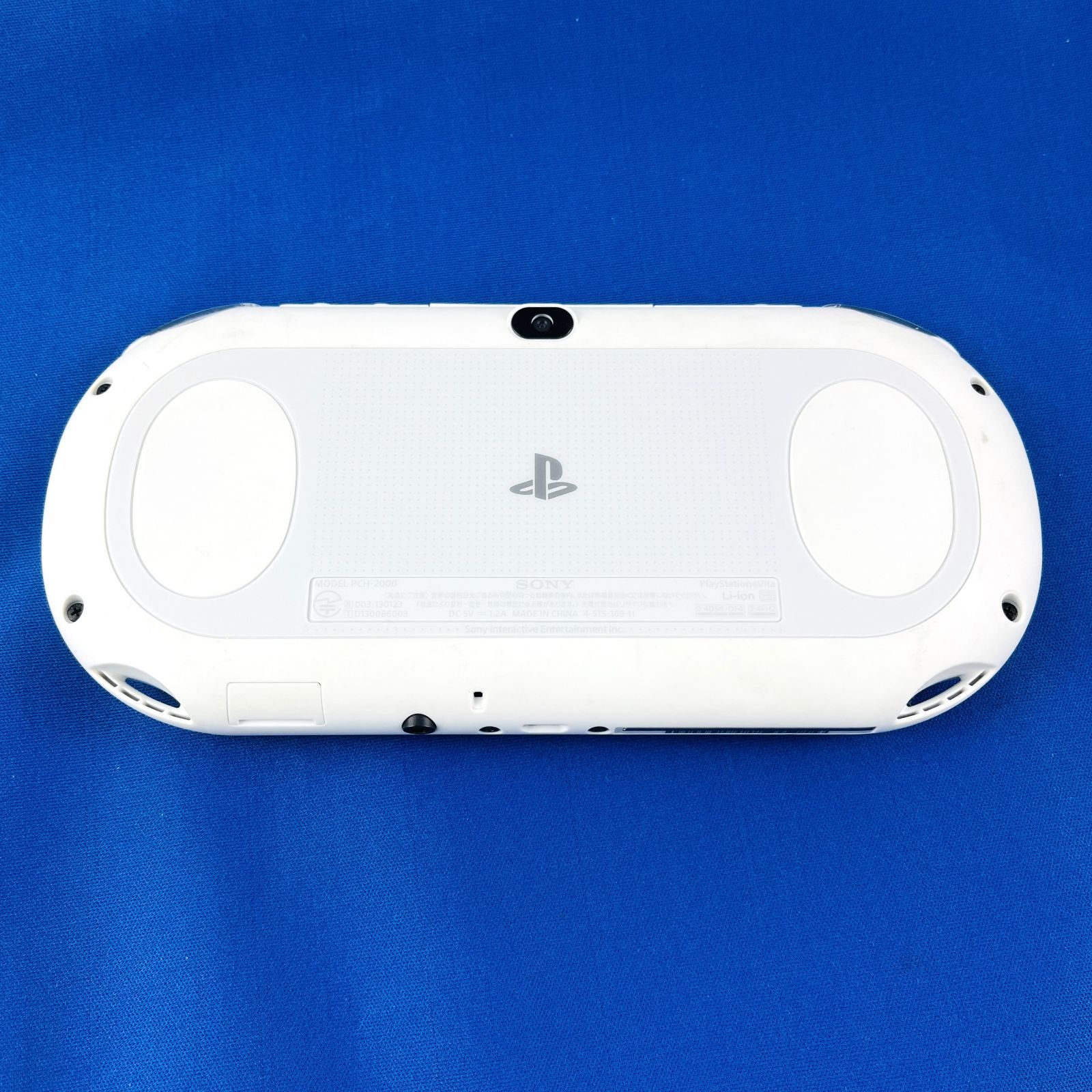 ◇【美品／動作OK】SONY PlayStation Vita PCH-2000 2000番 本体