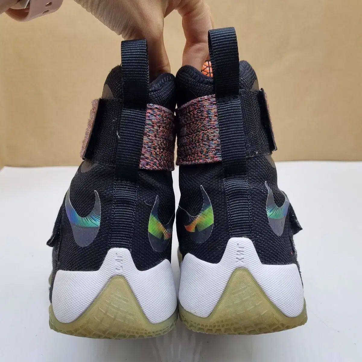 ズーム レブロン