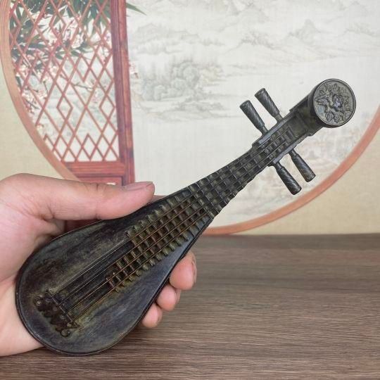 銅細工 跪奴油灯 香炉 香道具 装飾品 工芸品 美術品 置物