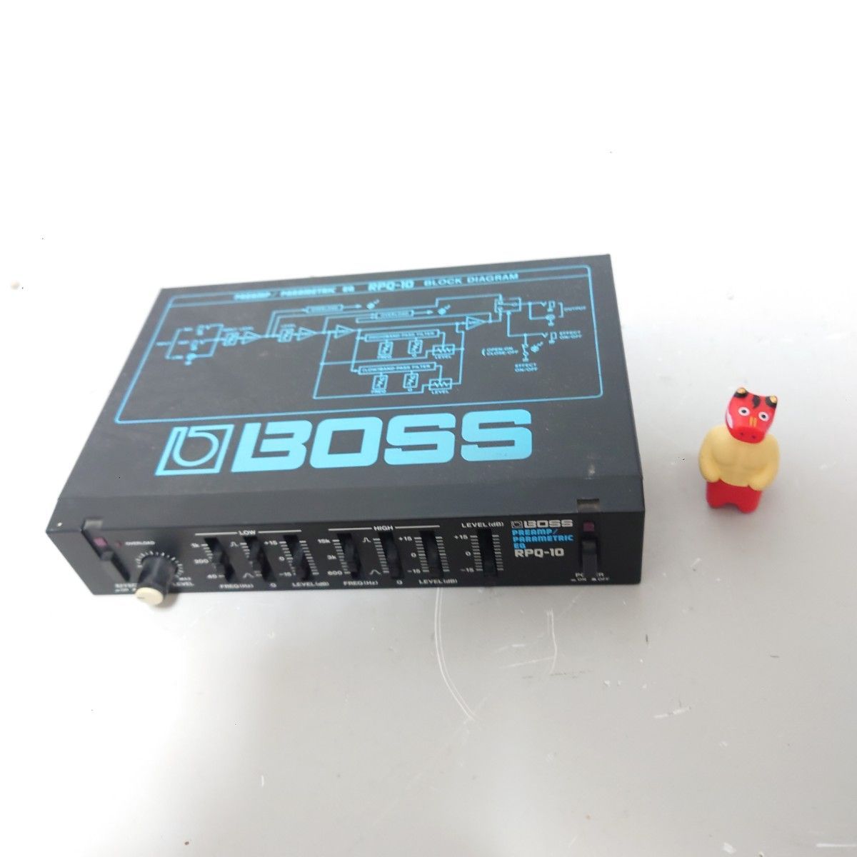 BOSS RPQ-10（パラメトリックEQ、ハーフラックシリーズ） Yahoo!オークション - BOSS RPQ-10 ハーフラック プリアンプ