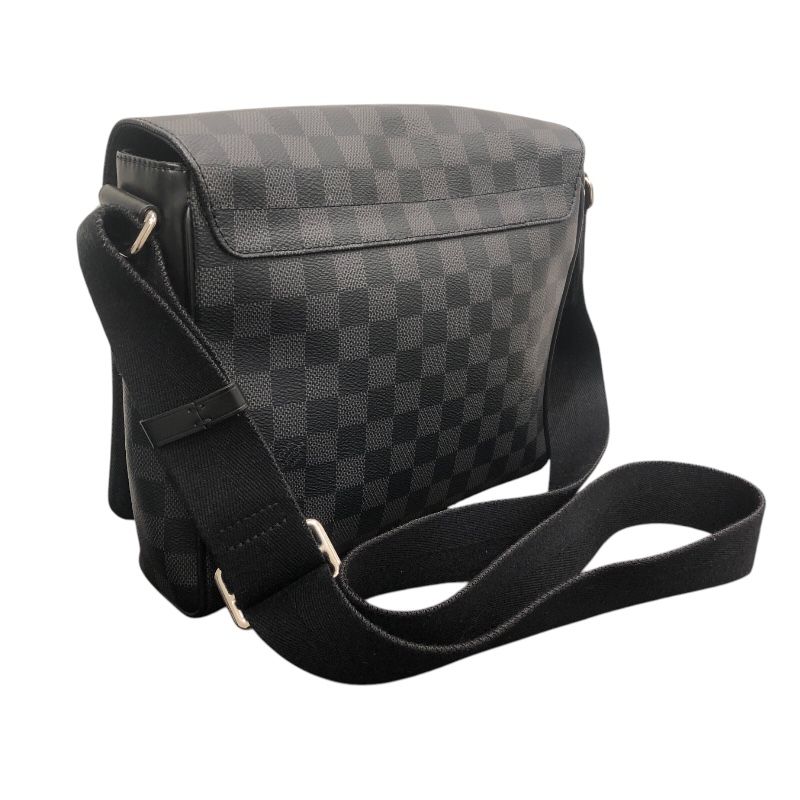 ルイ・ヴィトン LOUIS VUITTON ディストリクトPM N41260 ブラック