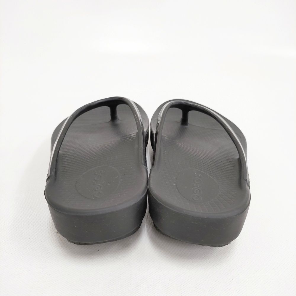OOFOS サンダル　中古 OOFOSの中古フリマアイテム一覧