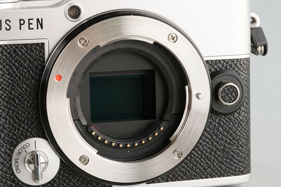 E-P7 Mirrorless