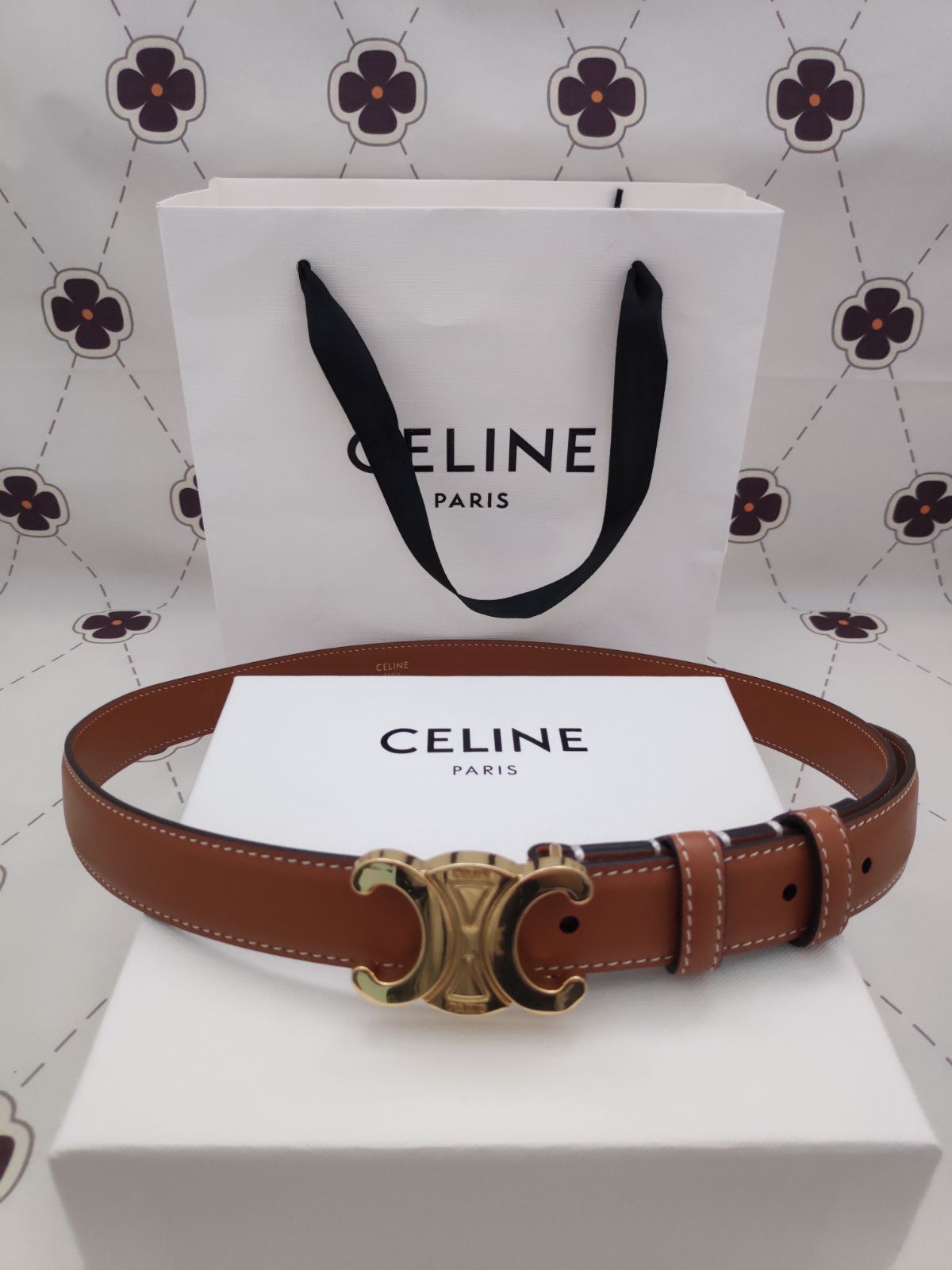 超人気✨セリーヌ　ベルト　トリオンフ　レザーベルト　ブラウン　メンズ用✜レディース用　極美品　新品　Celine