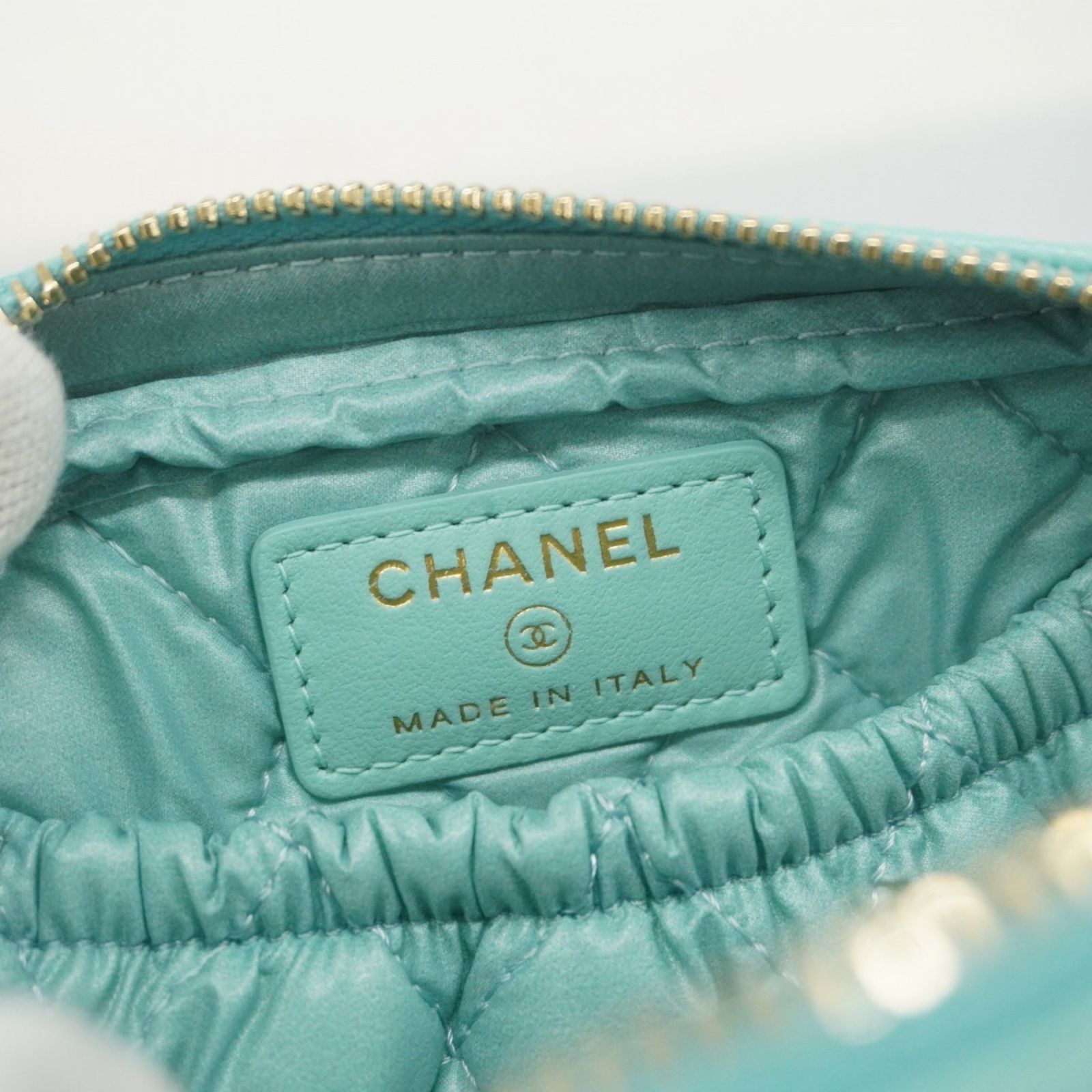 シャネル(Chanel) シャネル ポーチ マトラッセ キャビアスキン