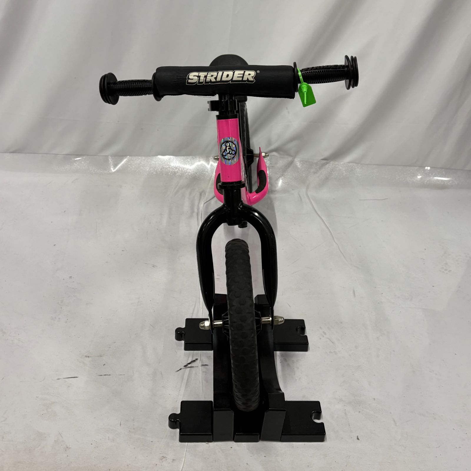 美品 STRIDER SPORT ストライダー スポーツ ピンク 日本正規品