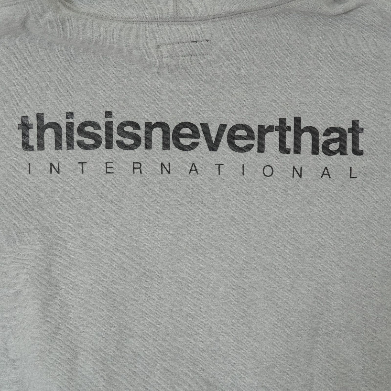 美品 thisisneverthat ジップパーカー XL グレー 00s ロゴ