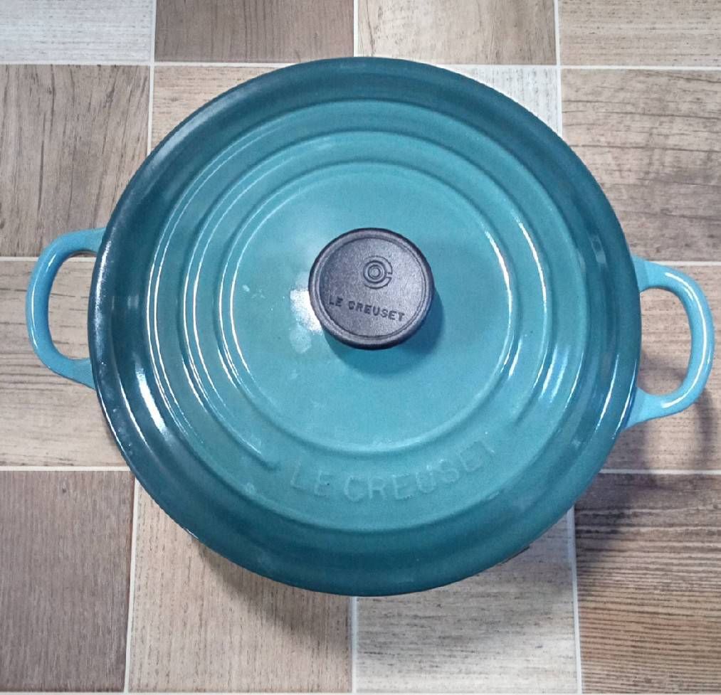 【美品】ル・クルーゼ ココットロンド 20cm 限定色 オーシャン 中古品 ル・クルーゼ 限定色 オーシャンココットロンド 約20cm