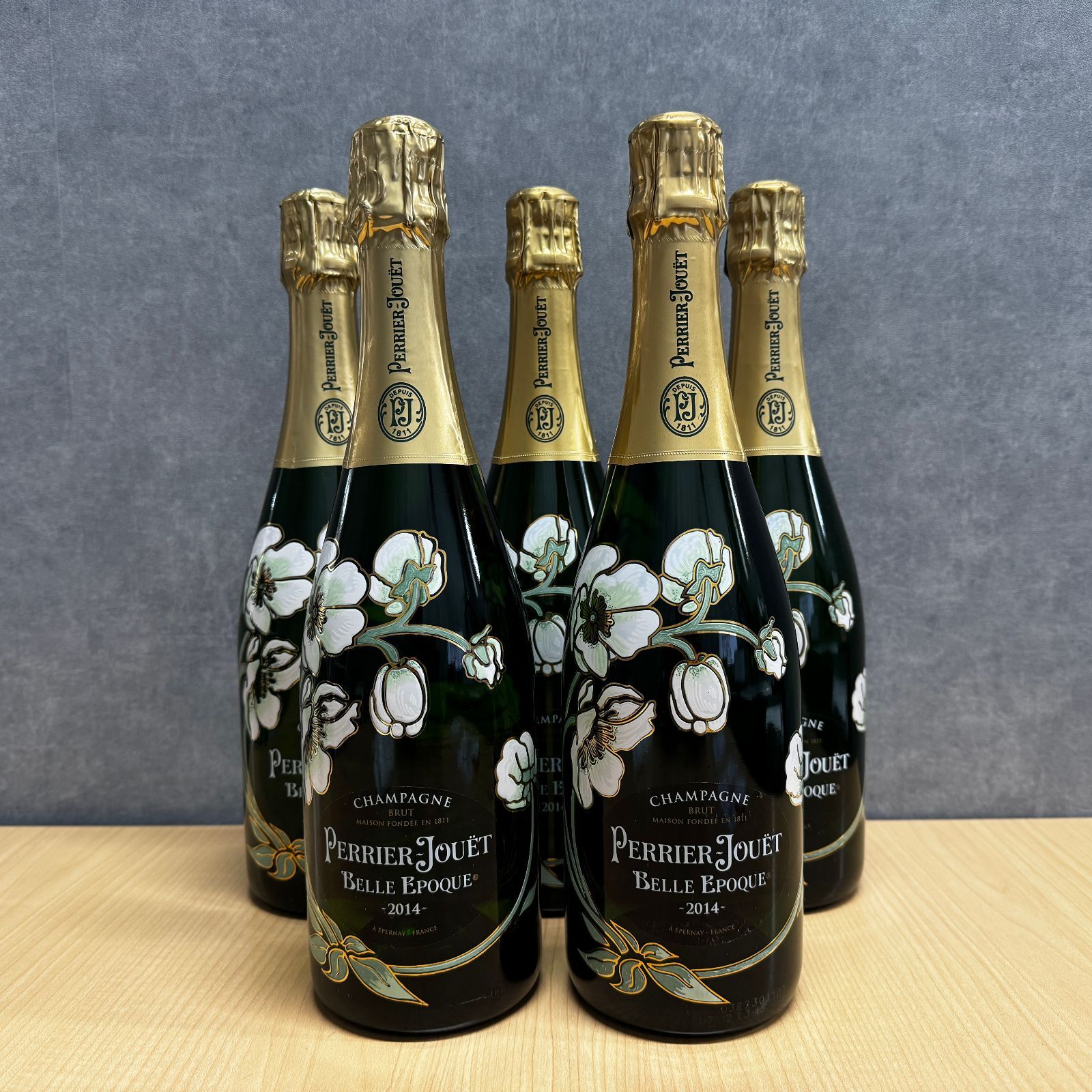 シュー　Perrier-Jouët Belle Epoque 2014 楽天市場】[正規品]ペリエ ジュエ ベル エポック ブラン