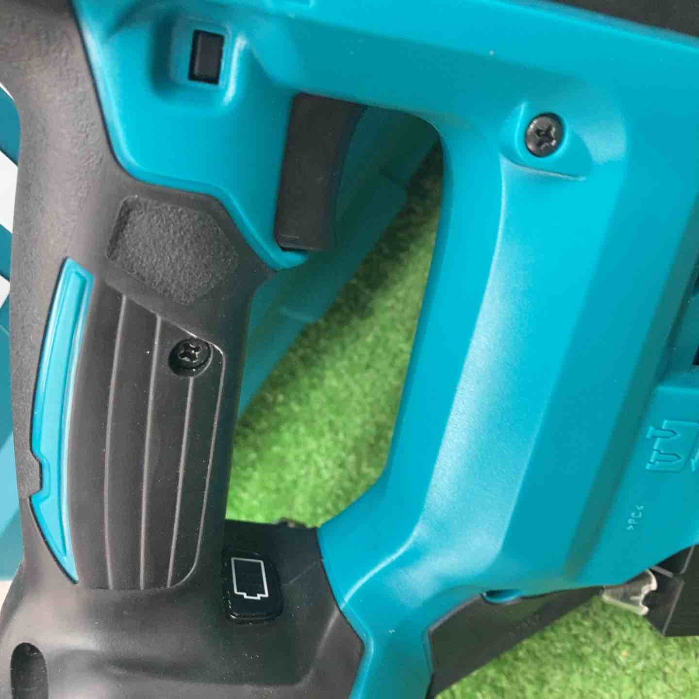 コードレスピンネイラ