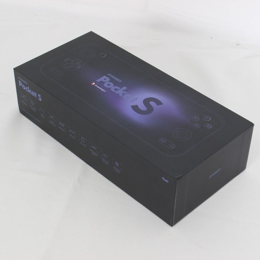 ポータブルゲーミングPC 本体