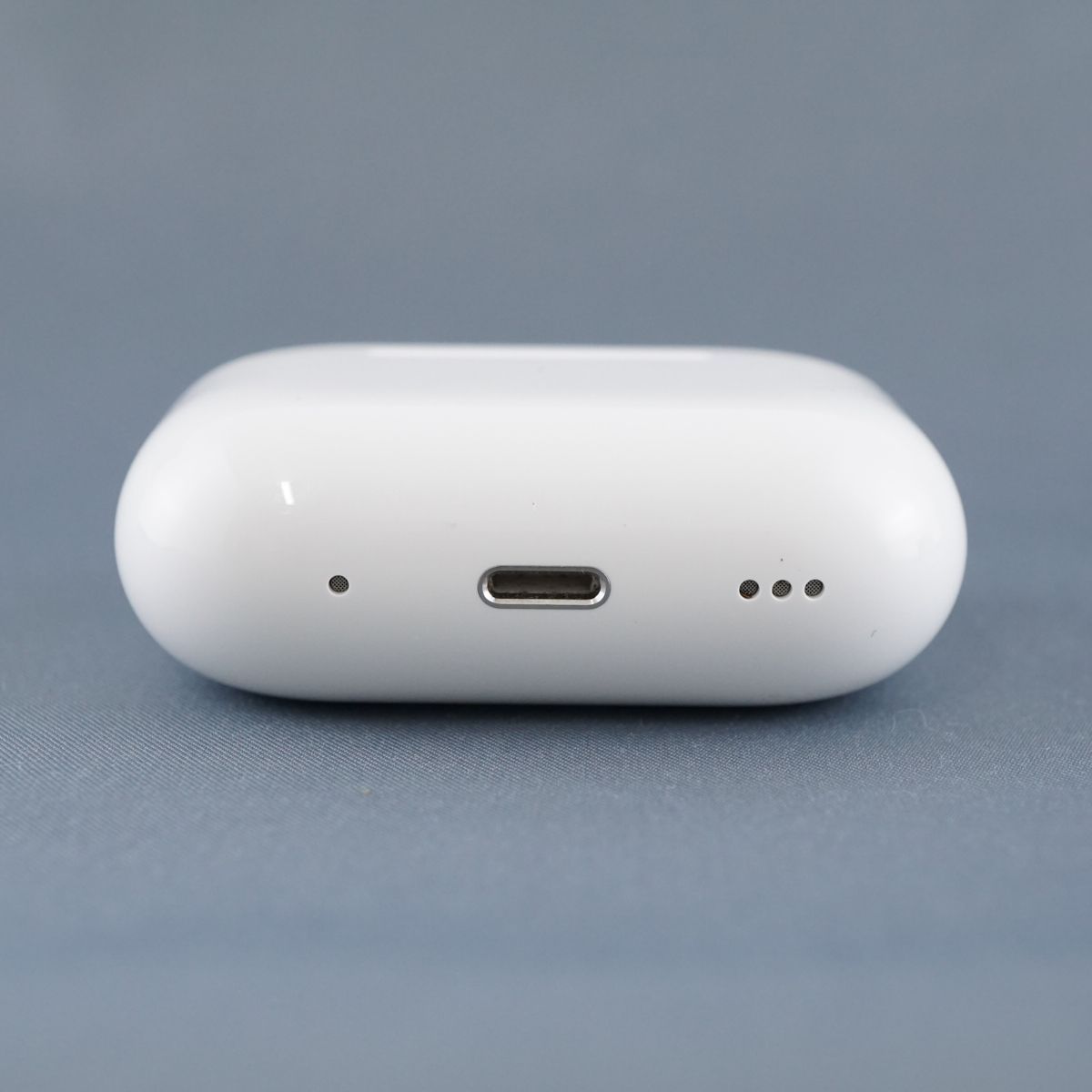 Apple AirPods Pro 第二世代 充電ケースのみ USED超美品 ワイヤレス 