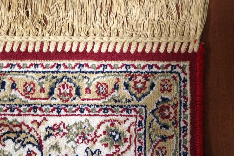 ペルシャ柄絨毯 120×160 新品未使用 カーペット 訳あり ペルシャ柄絨毯 120×160 新品未使用 カーペット 訳あり