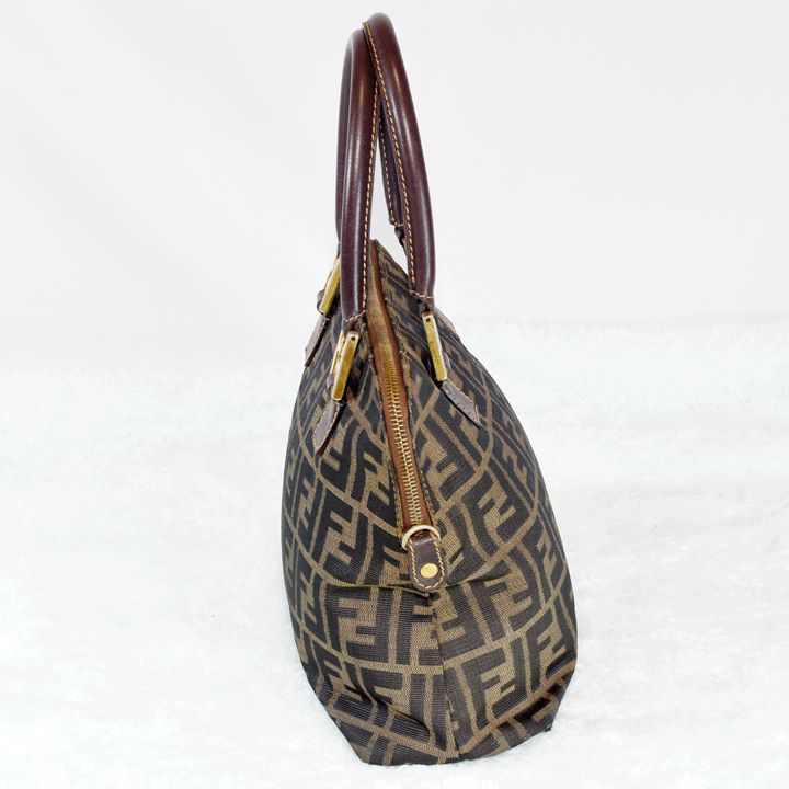 【美品】FENDI フェンディ　ズッカ　ラフィア　ハンドバッグ　ヴィンテージ FENDI - 極 美品 FENDI フェンディ ヴィンテージ ズッカ FF 柄