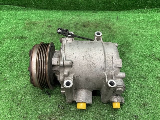 フリード GB4 エアコンコンプレッサー G ジャストセレクション 4WD 7人 ケイヒン HSK-70 38810-RK8-006 B557P