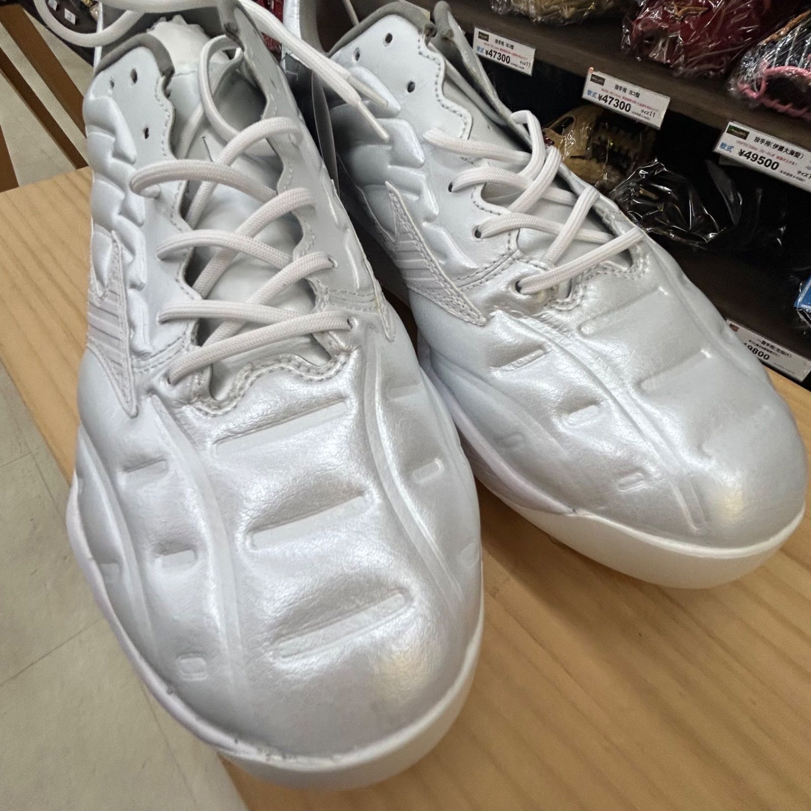 新品未使用】ミズノプロ 樹脂底 クッションレボプロ 27.5cm