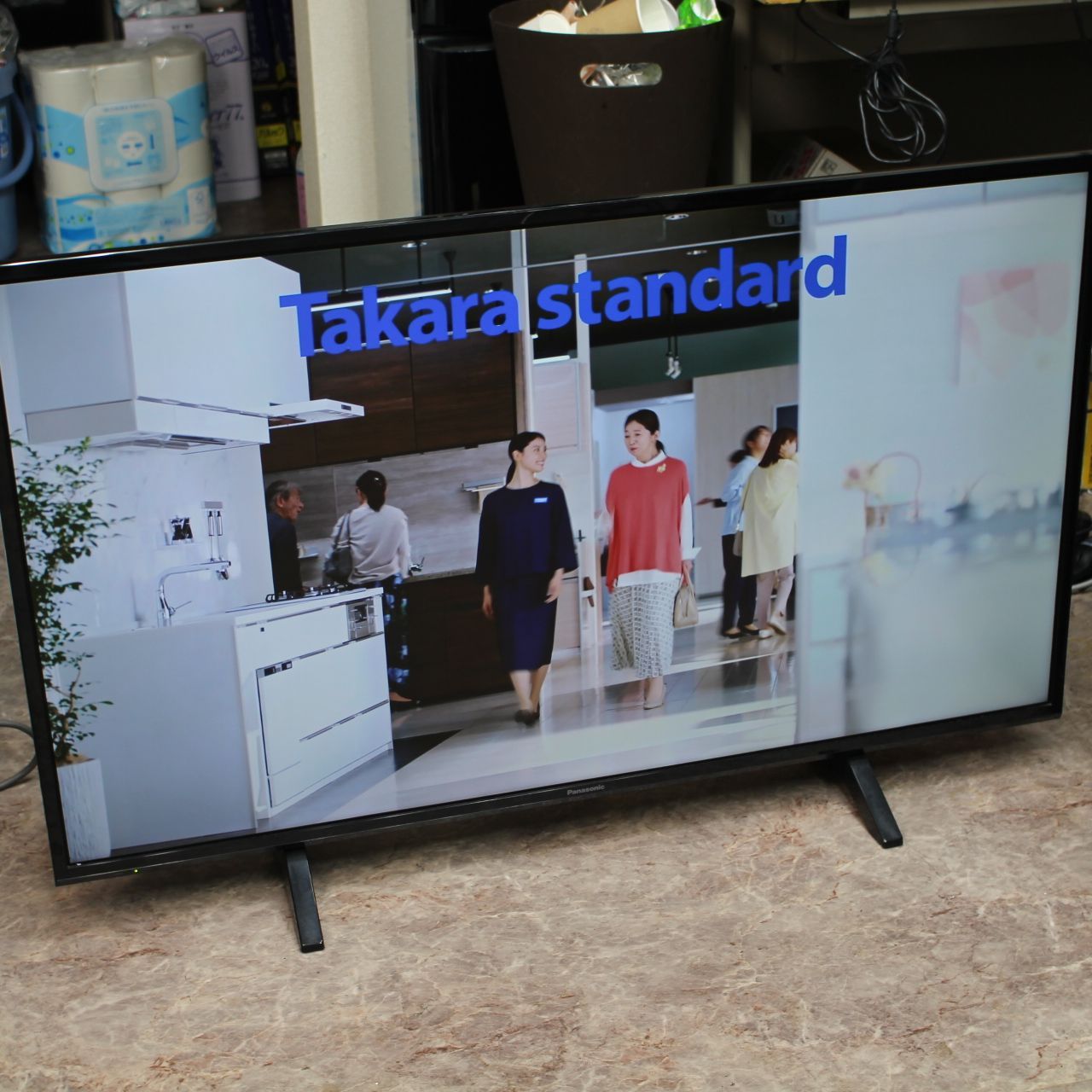 631 パナソニック VIERA TH 43 FX 500 43インチ 2018年製