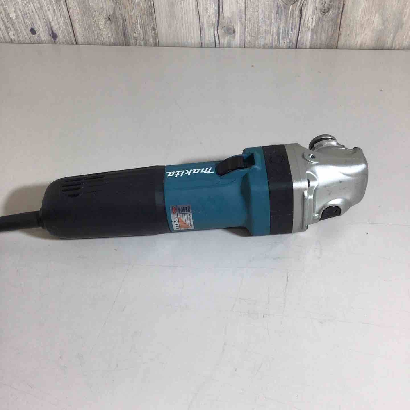 makita 100mm電子ディスクグラインダ