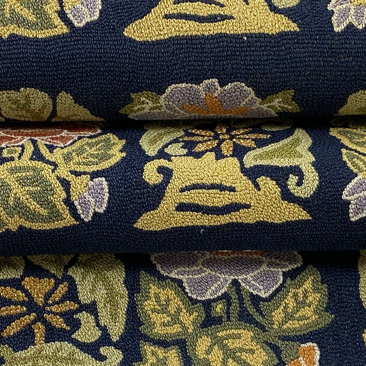 袋帯 逸品 草花 相良刺繍 金糸 紺色 六通 正絹 【中古】 - メルカリ