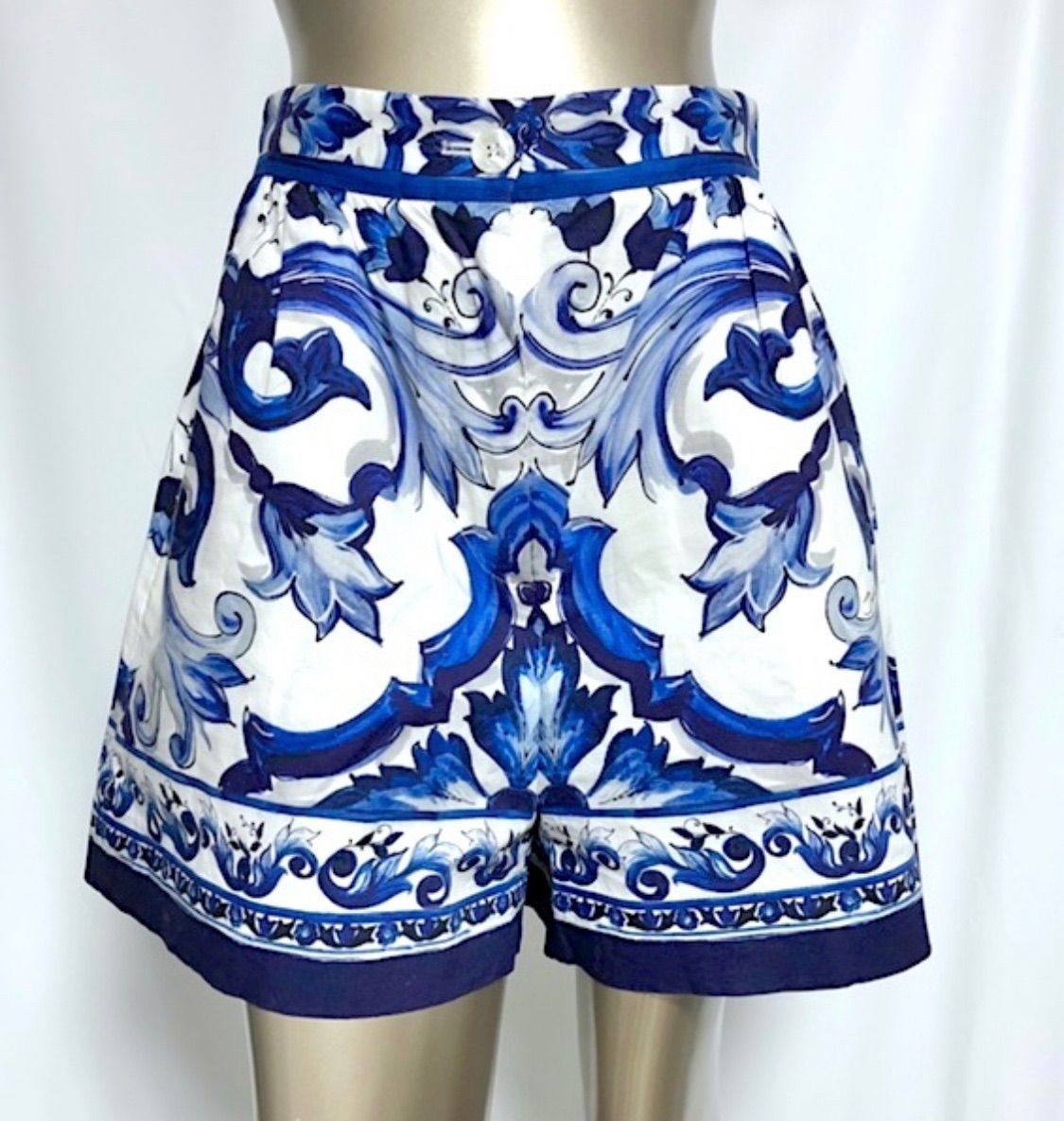 完売品！【美品】ドルチェ＆ガッバーナ 2023SS ショートパンツ