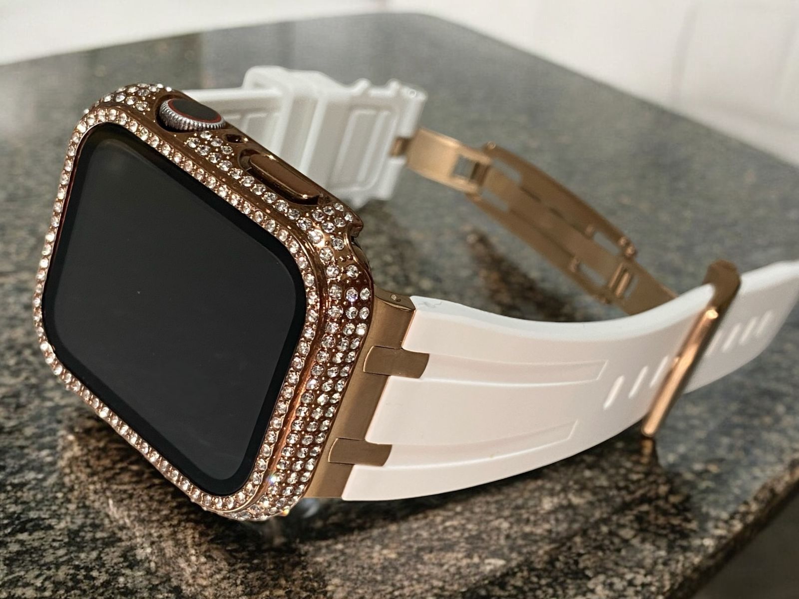 アップルウォッチシームバンド別注ラバーベルトAppleWatch キラキラ画面保護付きカスタムカバーケース 24