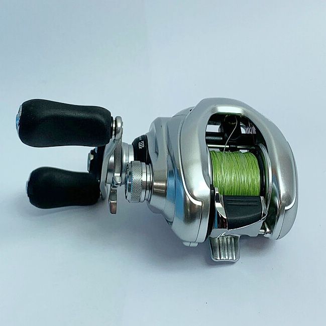 シマノ　16メタニウムMGL　　中古品です。 シマノ 16 メタニウム MGL レフト 中古美品です。