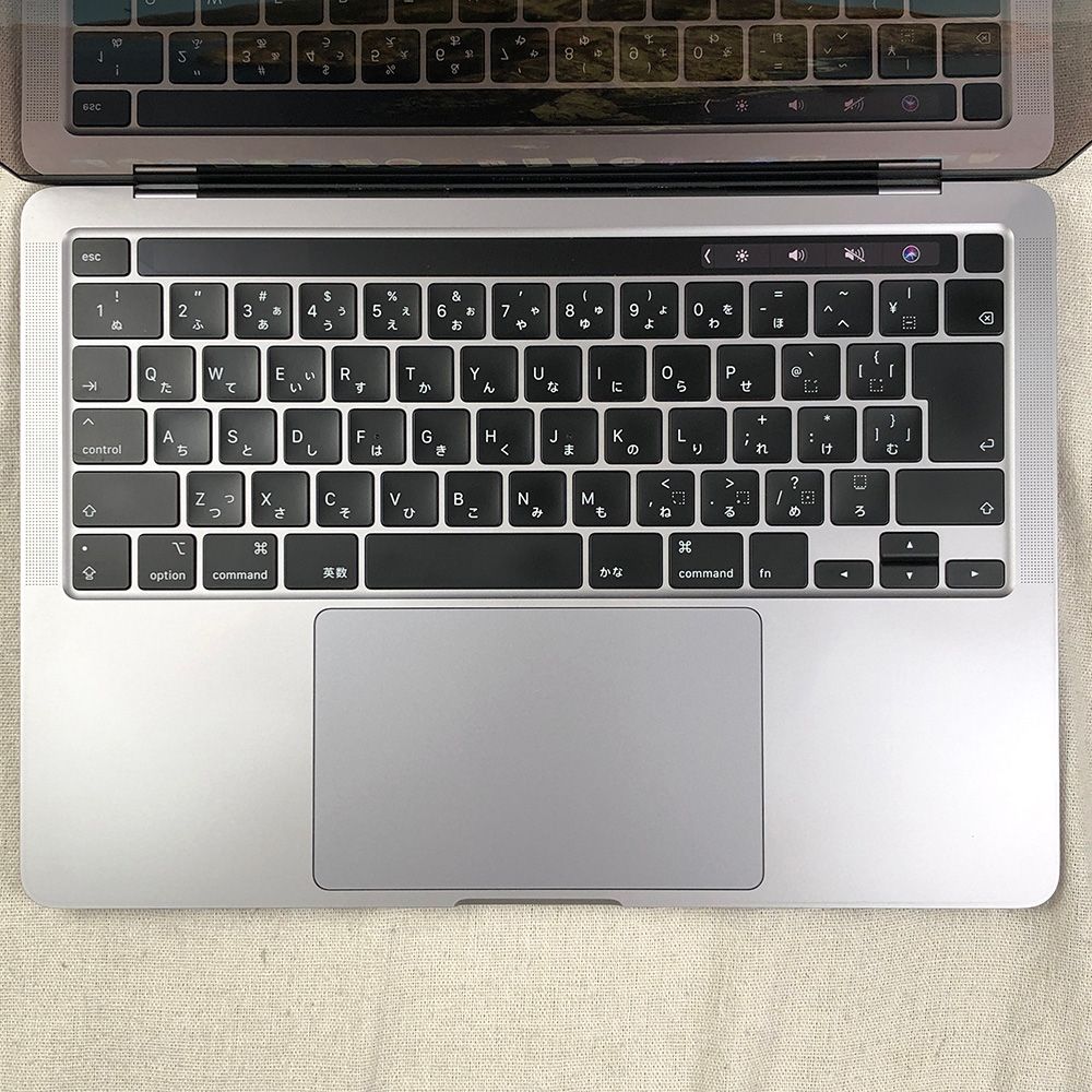 MacBook pro 2020 13インチ ssd1TB メモリ16GB ※10／28時点で受付中