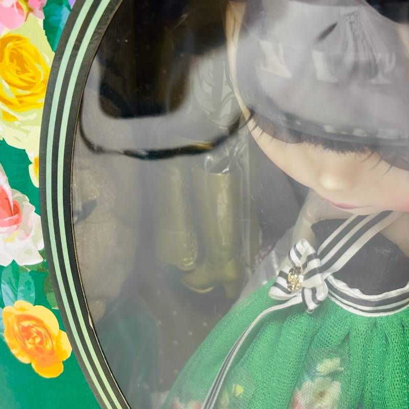 アーウェン ドール