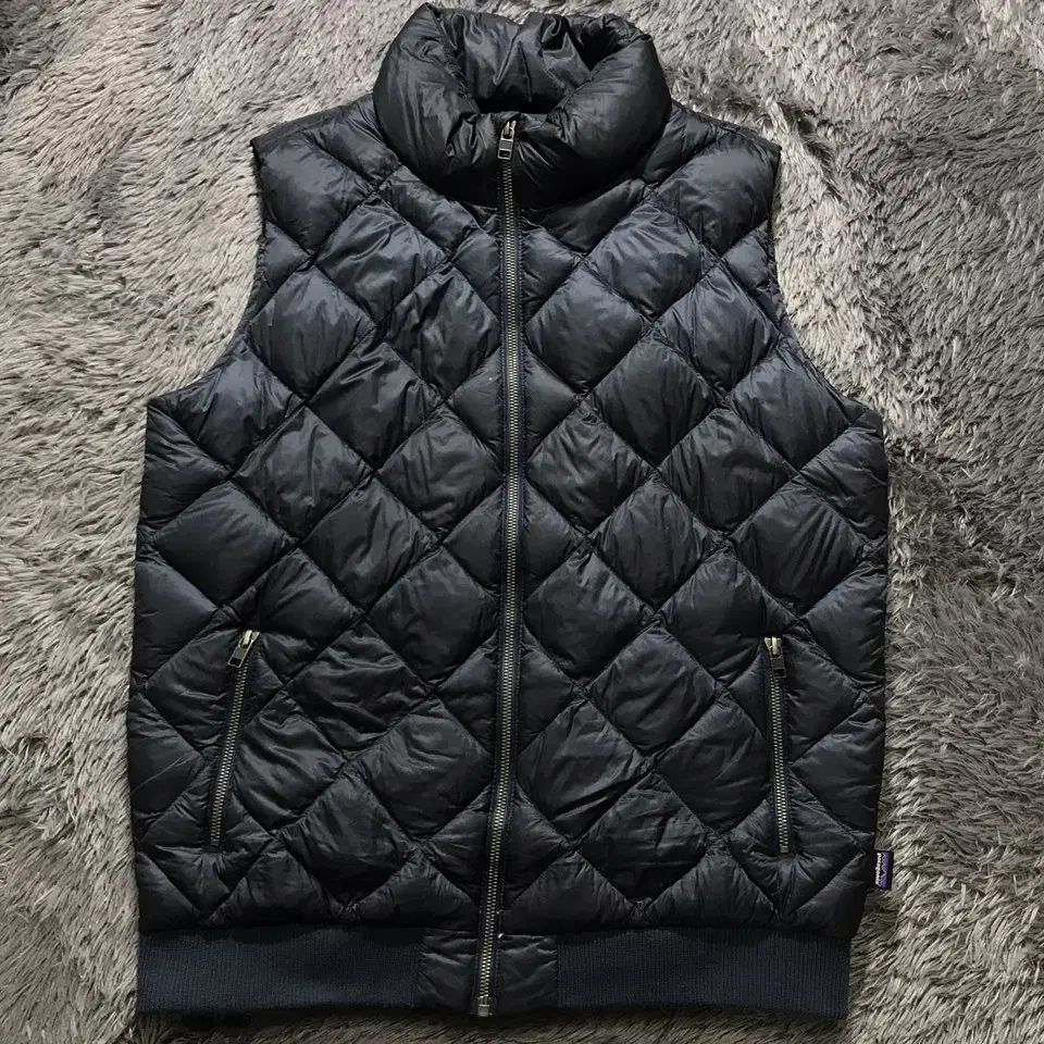 レディース L パタゴニア Patagonia ダウン ボンバーパッド ベスト