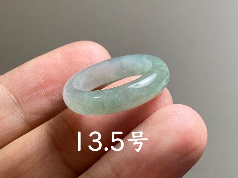 L13-65 白緑 氷糯種 13.5号 ミャンマー産天然 A貨 本翡翠