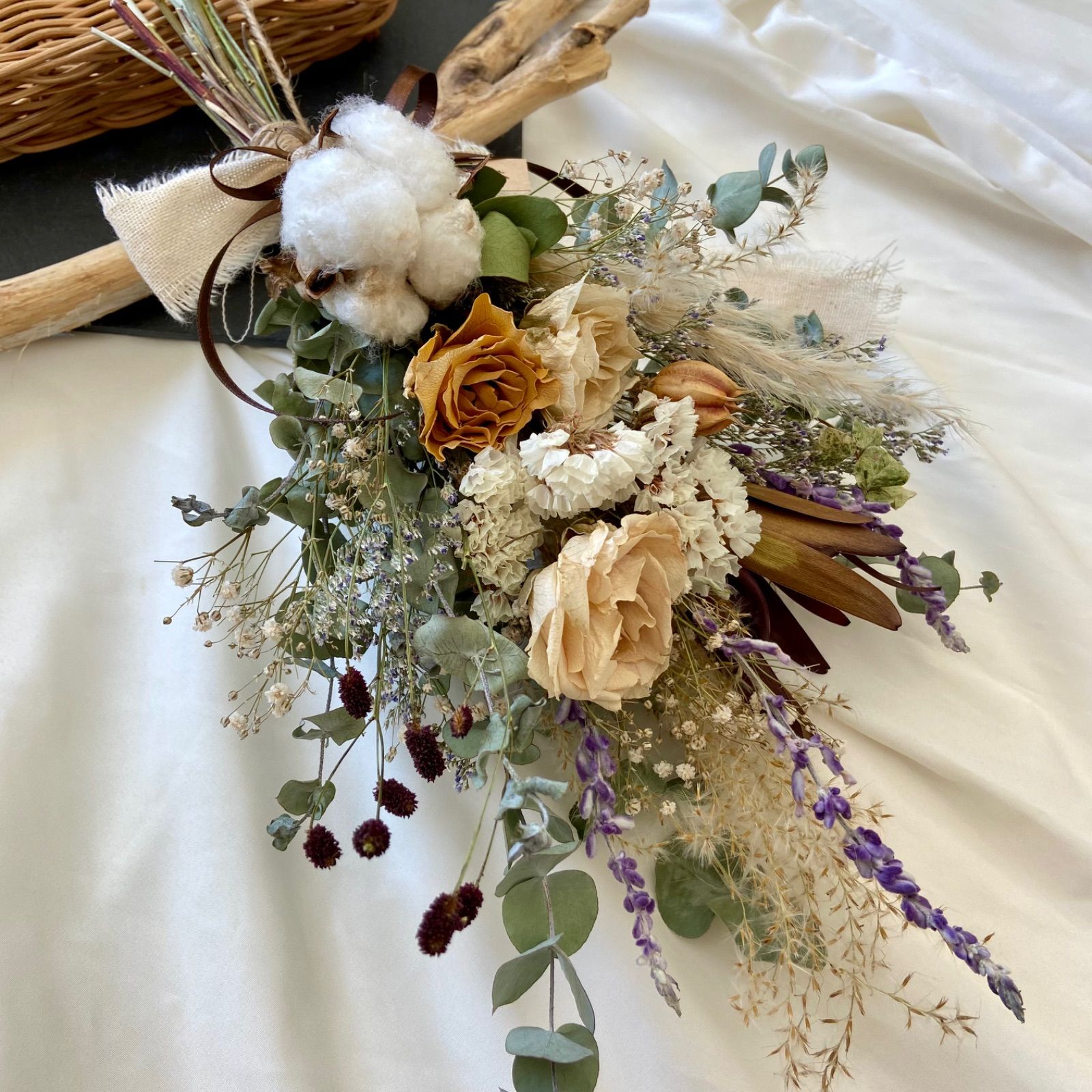 ドライフラワー スワッグ バラ リューカデンドロン コットンフラワー