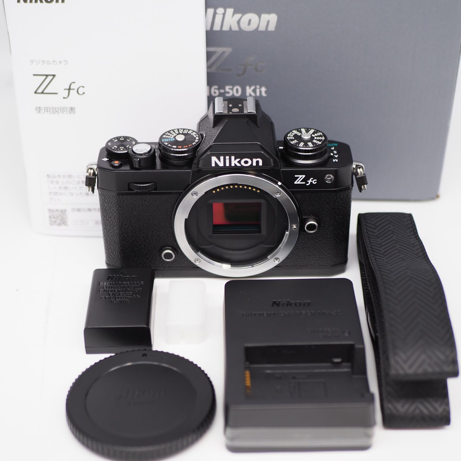 □1411ショット□ Nikon Z fc ボディ ブラック 186010 □ほぼ 