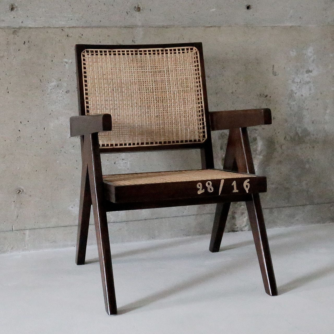 ピエール・ジャンヌレ イージーチェア ラウンジチェア Easychair ラタン 古材 チーク 椅子 ブラウン Pierre Jeanneret リプロダクト ピエールジャンヌレ ル・コルビュジエ インダストリアル レトロ インド おしゃれ