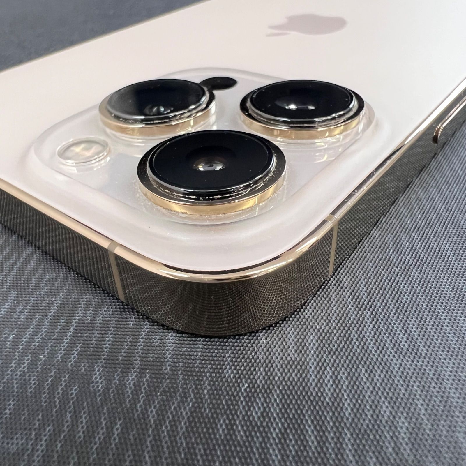 iPhone - 【SIMフリー】iPhone 13 Pro(MLUH3J/A)128GBゴールド Apple iPhone 13 Pro 128GB SIMフリー [ゴールド] 価格比較