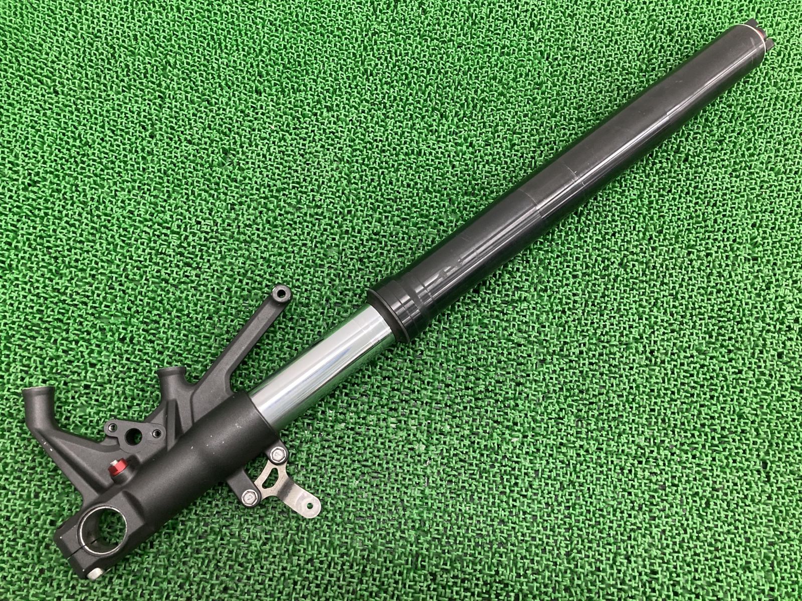 専用ページです。 ZX-14R フロントフォーク 右 K1090 JKBZXNE17CA005*** カワサキ