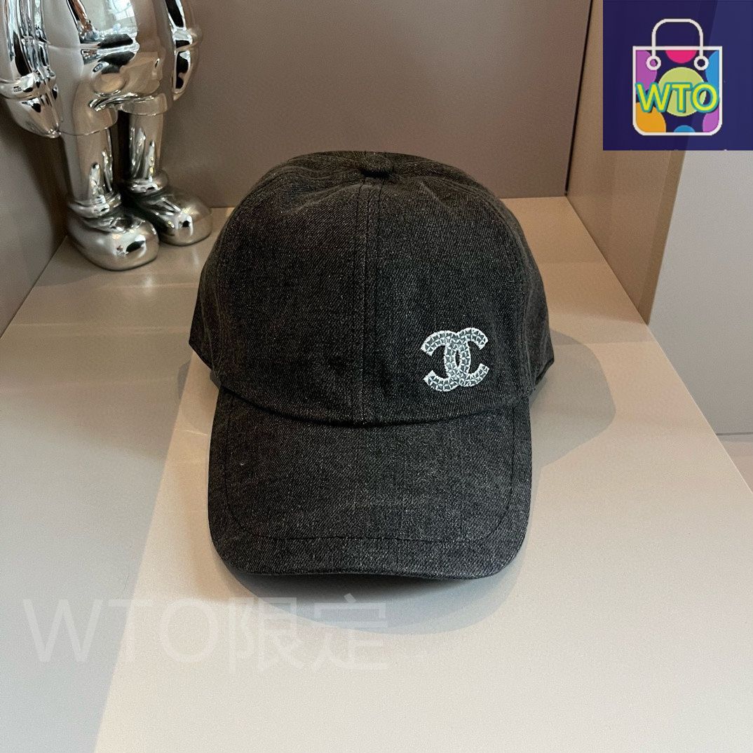 Chanel シャネル スモークグレーのベースボールキャップおすすめ
